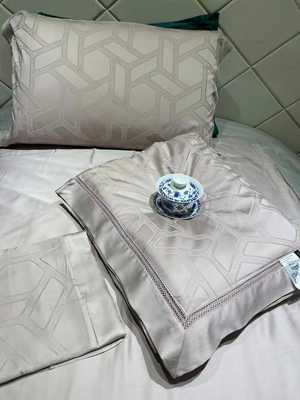 Набор Постельного белья с Одеялом HERMES из ткани Тенсель - Пудра Мэрри