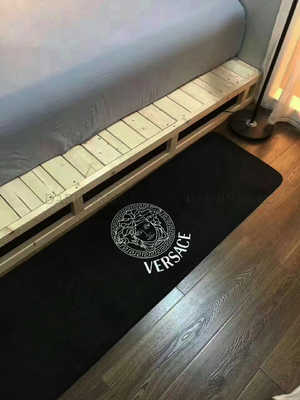 Коврик VERSAGE   с наполнителем